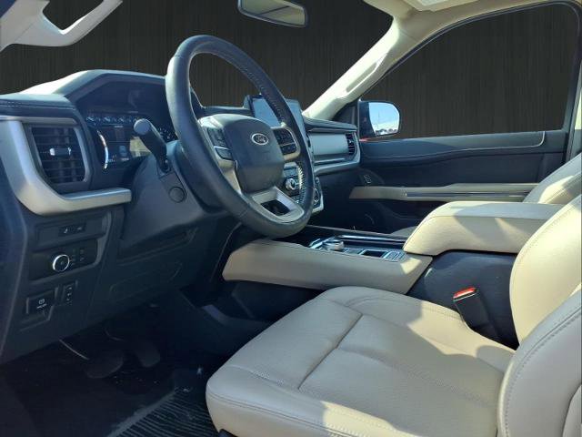 Certified 2024 Ford Expedition Max XLT RWD image 21