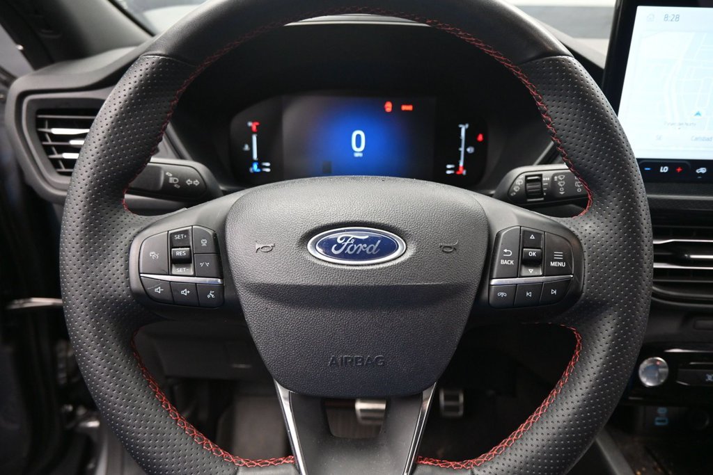 Certified 2023 Ford Escape ST-Line w/ Tech Pack #1 FWD image 15