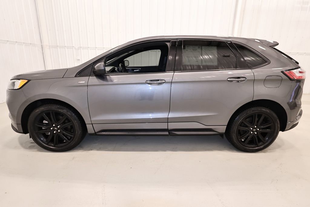 Certified 2023 Ford Edge ST-Line image 2