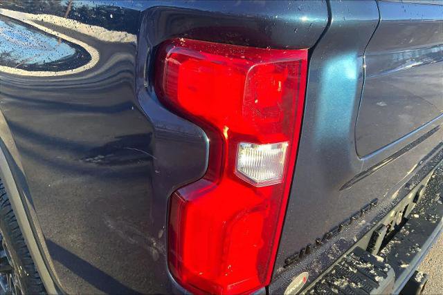 Used 2022 Chevrolet Silverado 3500 LTZ w/ LTZ Plus Package image 27