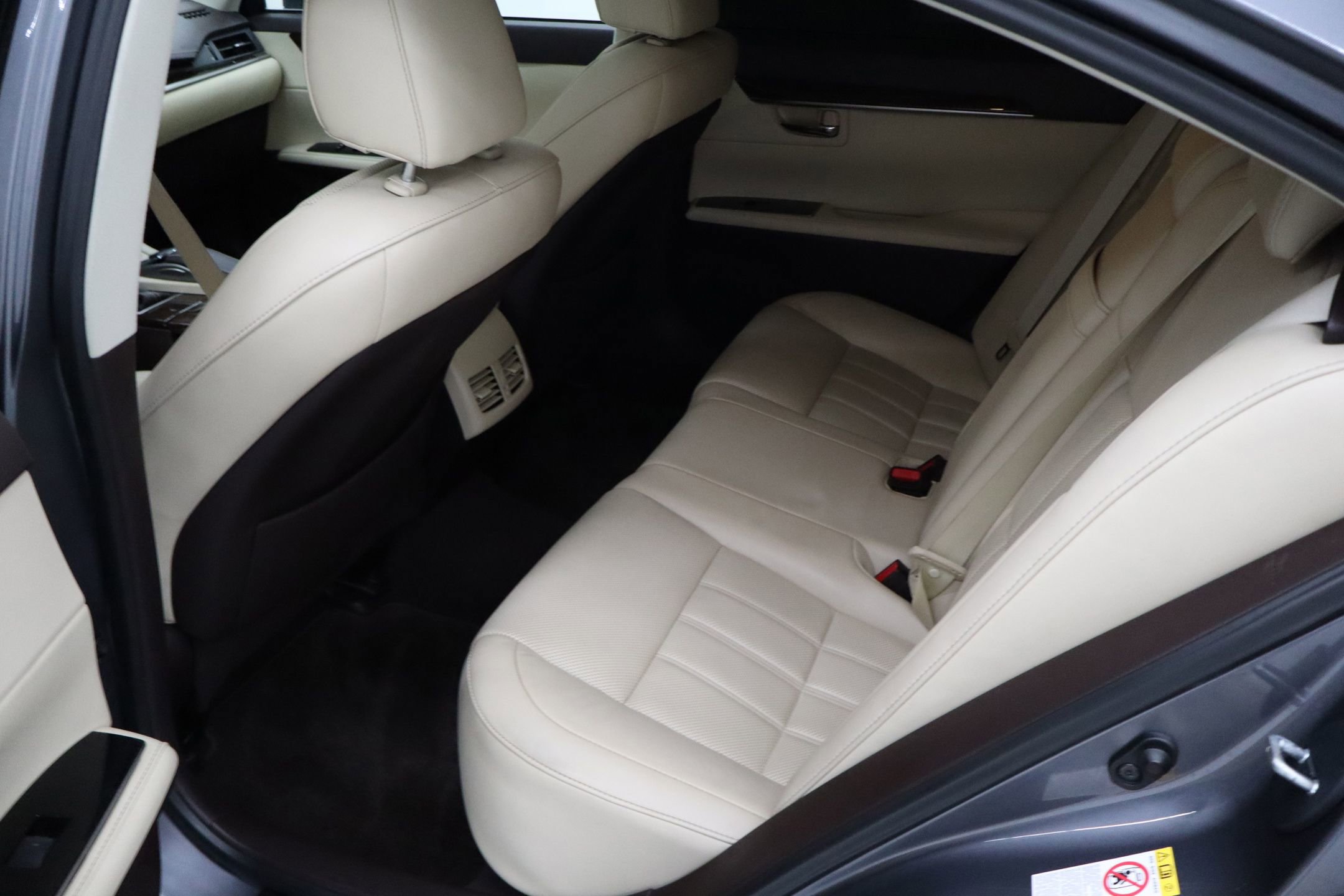 Used 2017 Lexus ES 350 w/ Luxury Package image 26