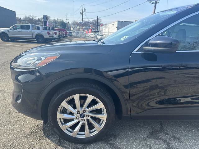 Certified 2022 Ford Escape Titanium w/ Titanium Elite Package AWD/4WD image 14