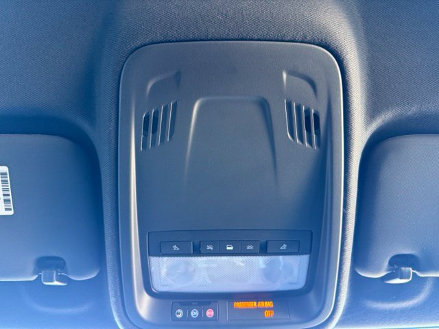 Used 2018 Chevrolet Cruze LT w/ Convenience Package FWD image 43