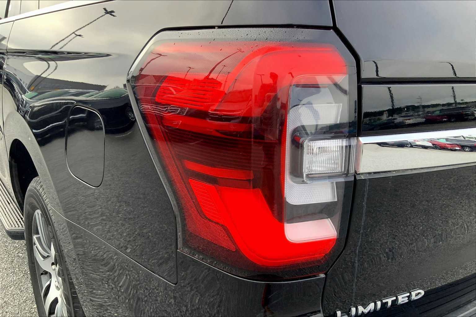 Certified 2024 Ford Expedition Max Limited image 27