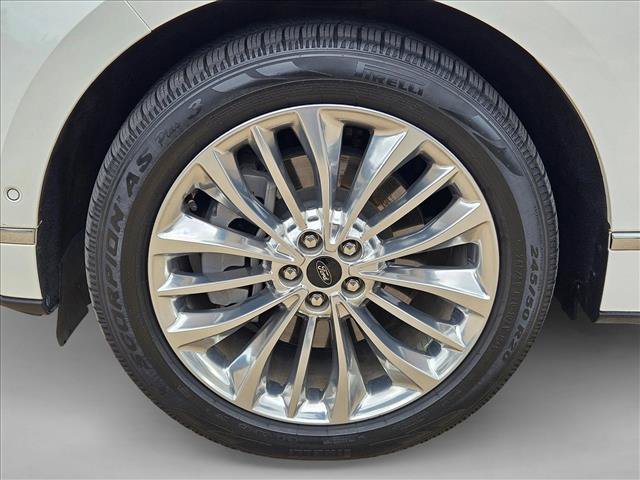 Certified 2024 Ford Edge Titanium w/ Titanium Elite Package AWD/4WD image 25