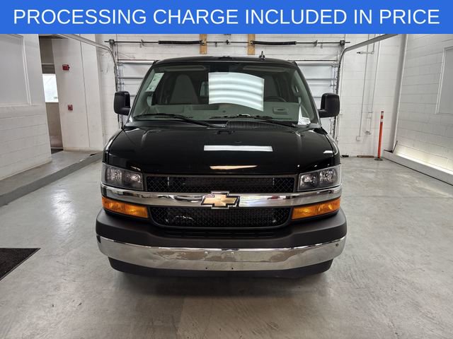Used 2025 Chevrolet Express 3500 LT w/ LT Preferred Equipment Group RWD image 20