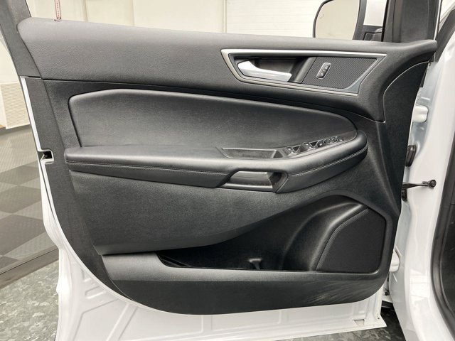 Certified 2024 Ford Edge SEL w/ Convenience Package AWD/4WD image 7
