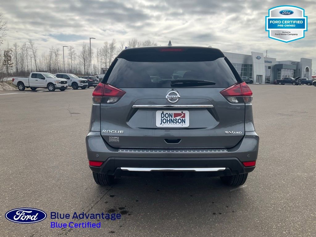 Used 2020 Nissan Rogue SV w/ Premium Package image 4