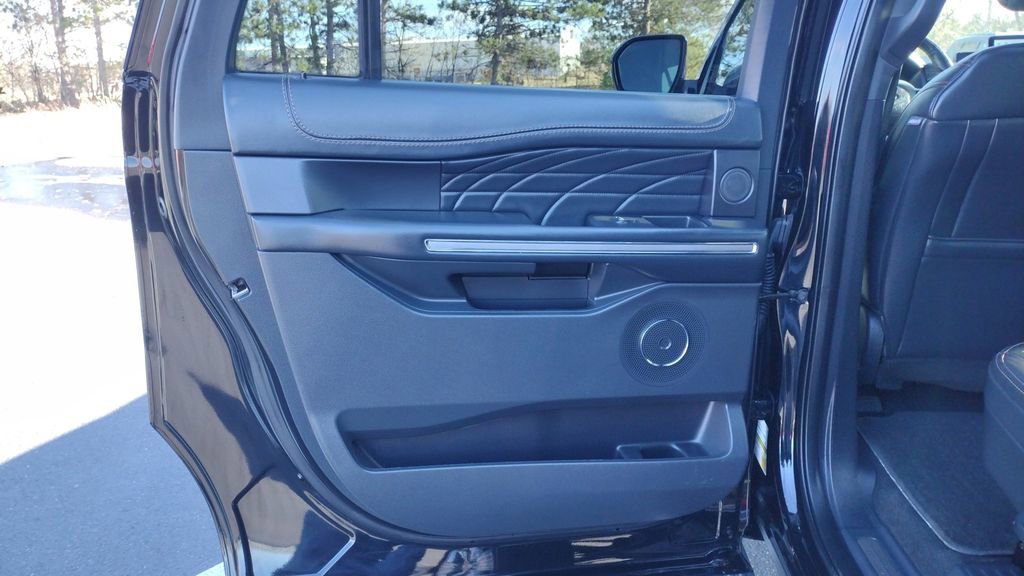 Certified 2024 Ford Expedition Max Platinum AWD/4WD image 21