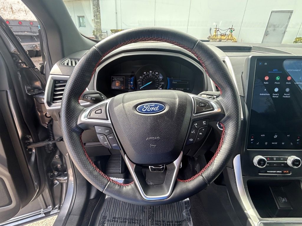 Certified 2023 Ford Edge ST-Line w/ Cargo Accessory Package image 15