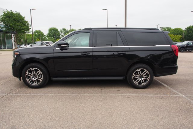 Certified 2025 Ford Expedition Max Active AWD/4WD image 4