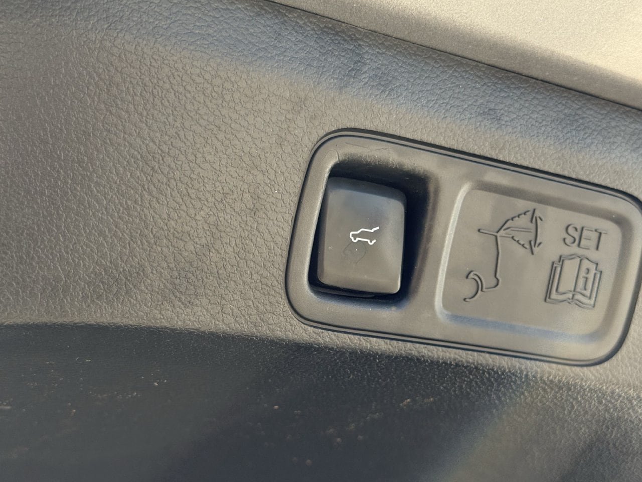 Certified 2022 Ford Expedition XLT RWD image 32