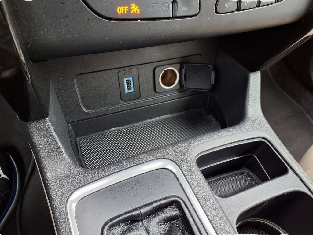 Certified 2019 Ford Escape Titanium AWD/4WD image 15