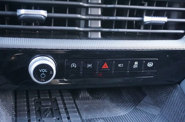 Certified 2025 Ford Explorer ST w/ Sun And Sound Package AWD/4WD image 39