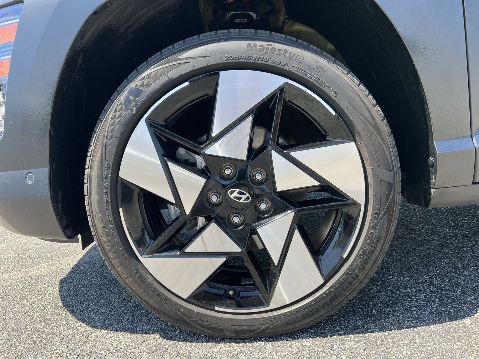 Used 2024 Hyundai Kona Limited AWD/4WD image 20