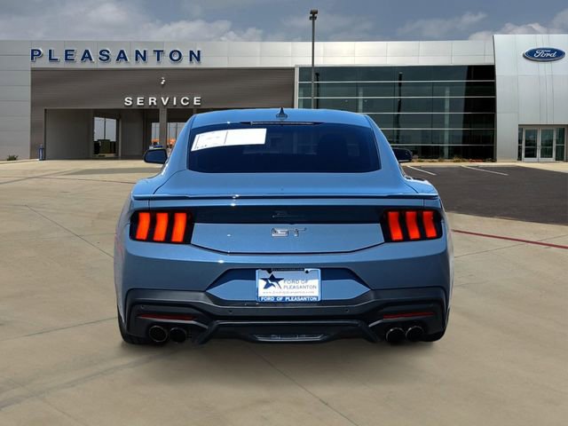Certified 2025 Ford Mustang GT Premium RWD image 4