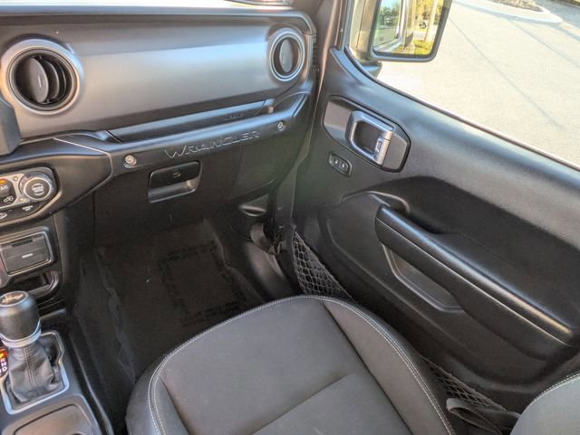 Used 2021 Jeep Wrangler Willys image 24