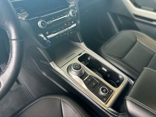 Certified 2021 Ford Explorer Limited w/ Hybrid Equipment Group 310A AWD/4WD image 22