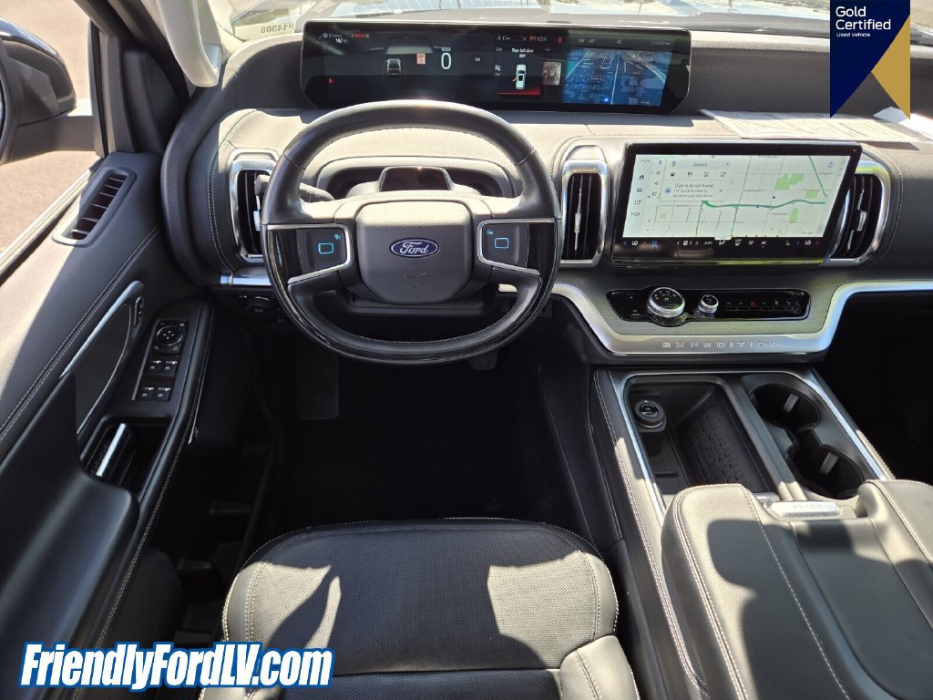 Certified 2025 Ford Expedition Platinum w/ Driver's Package AWD/4WD image 16