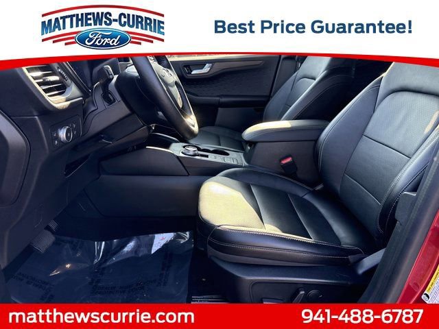 Certified 2020 Ford Escape Titanium w/ Titanium Premium Package 2.0 image 9