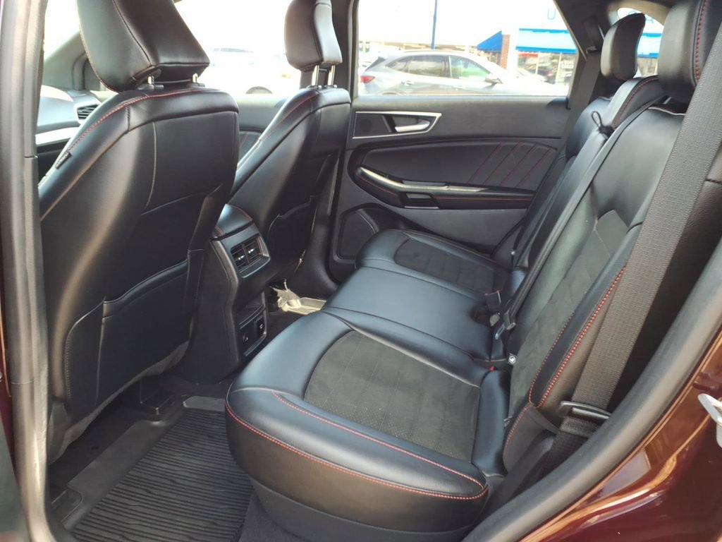 Certified 2023 Ford Edge ST-Line AWD/4WD image 13