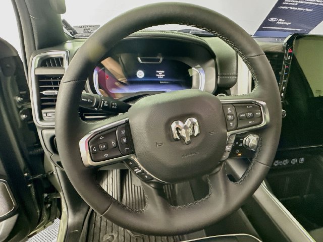 Used 2026 RAM 1500 Laramie AWD/4WD image 17