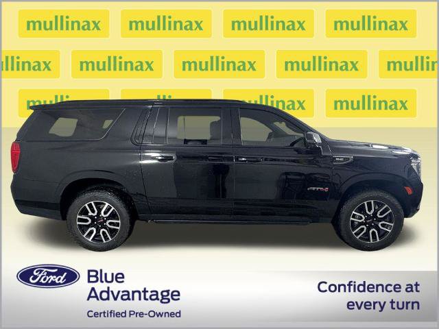 Used 2024 GMC Yukon XL AT4 w/ Technology Package AWD/4WD image 2