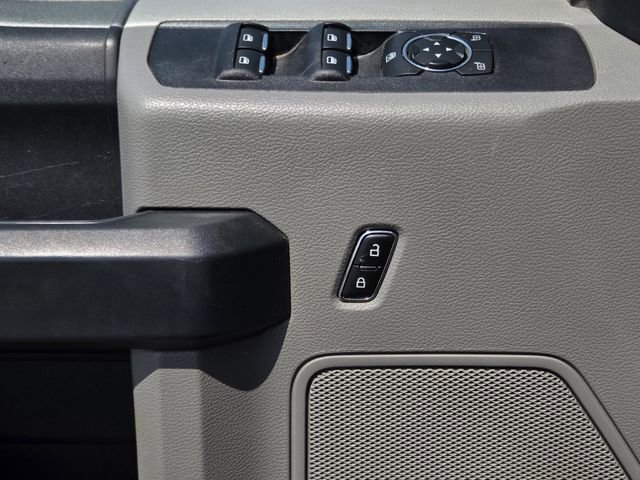 Certified 2022 Ford F250 XL w/ Power Equipment Group image 17