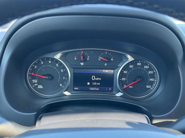 Used 2024 GMC Terrain SLT w/ Tech Package AWD/4WD image 19