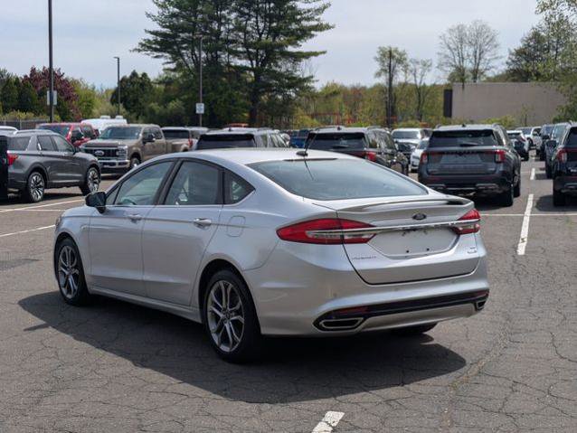 Certified 2017 Ford Fusion SE w/ Equipment Group 201A AWD/4WD image 5