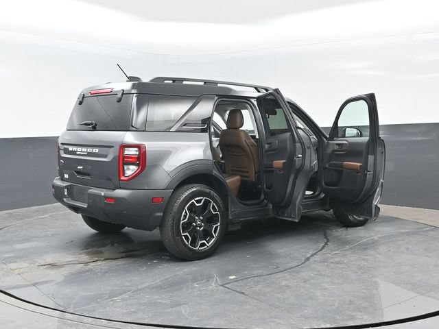 Certified 2025 Ford Bronco Sport Outer Banks w/ Outer Banks Tech Package+ AWD/4WD image 26