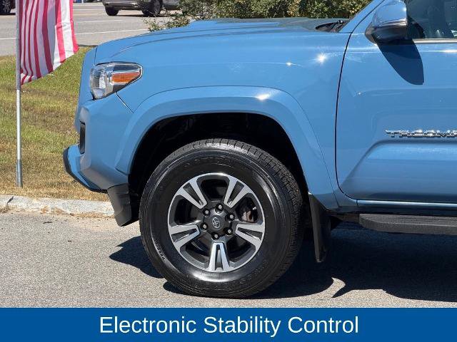 Used 2019 Toyota Tacoma TRD Sport AWD/4WD image 23