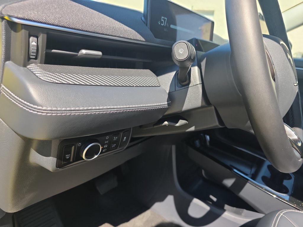 Certified 2025 Ford Mustang Mach-E Select RWD image 20