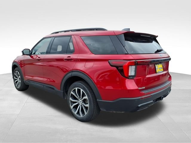 Certified 2025 Ford Explorer ST-Line AWD/4WD image 8