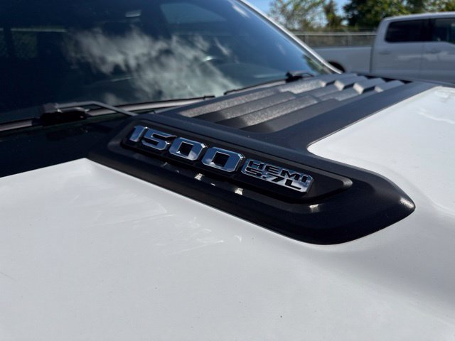 Used 2022 RAM 1500 Laramie AWD/4WD image 9