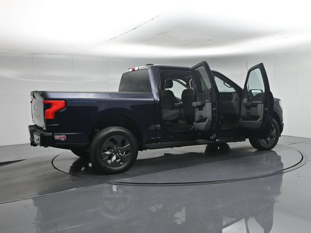 Certified 2024 Ford F150 Lightning Flash AWD/4WD image 6