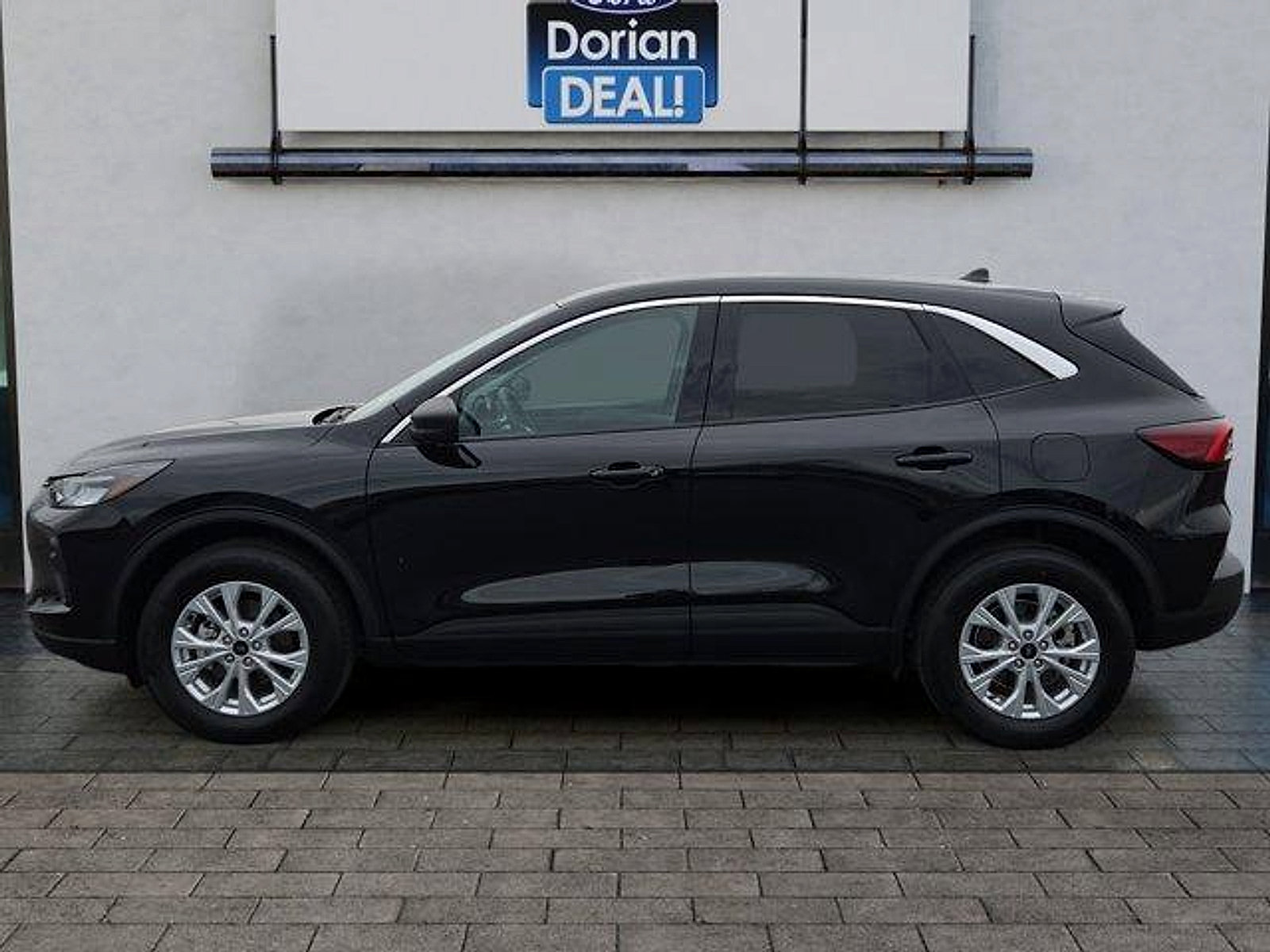 Certified 2024 Ford Escape Active AWD/4WD image 6
