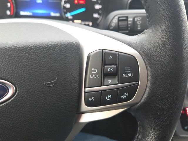 Certified 2022 Ford Explorer XLT w/ Equipment Group 202A image 41