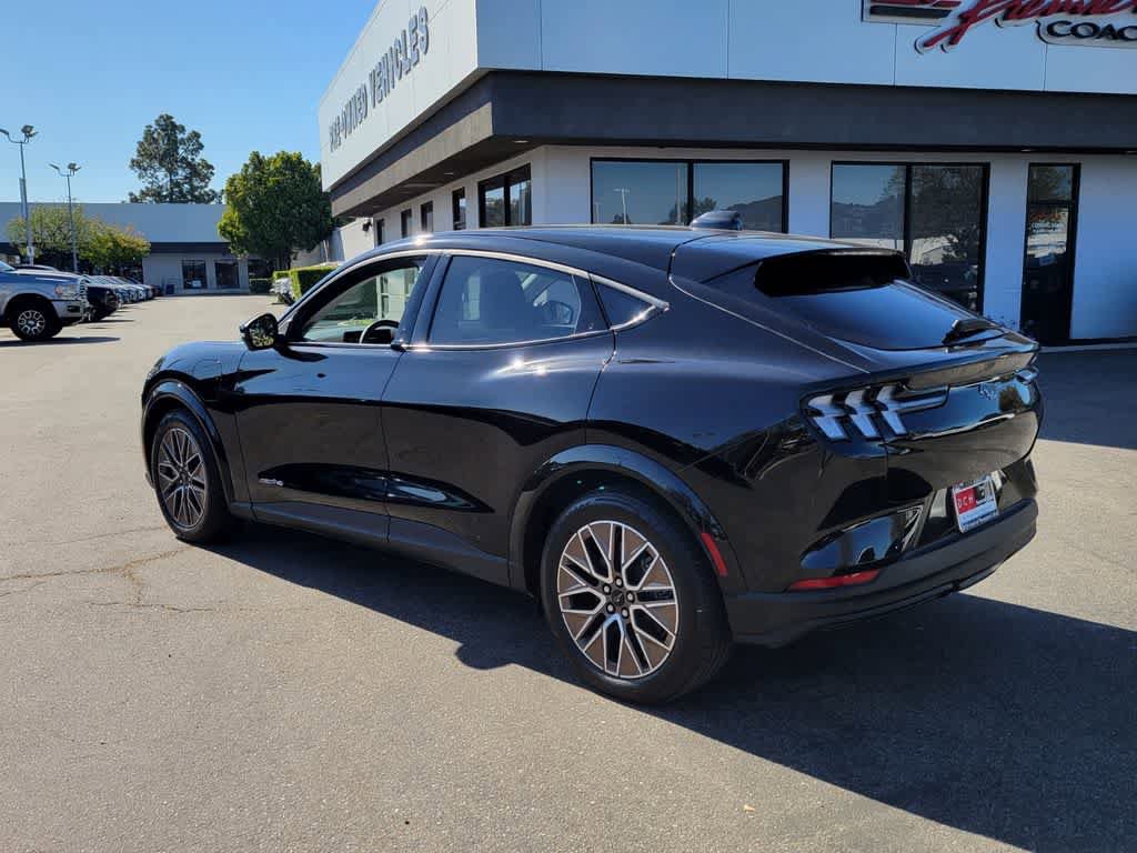 Certified 2025 Ford Mustang Mach-E Premium AWD/4WD image 3