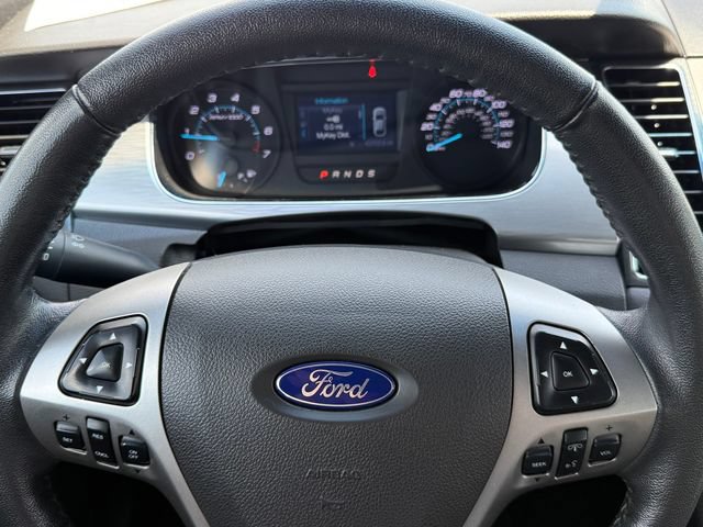 Certified 2018 Ford Taurus SEL FWD image 17