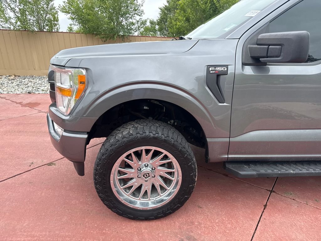 Certified 2022 Ford F150 XL w/ STX Appearance Package AWD/4WD image 32