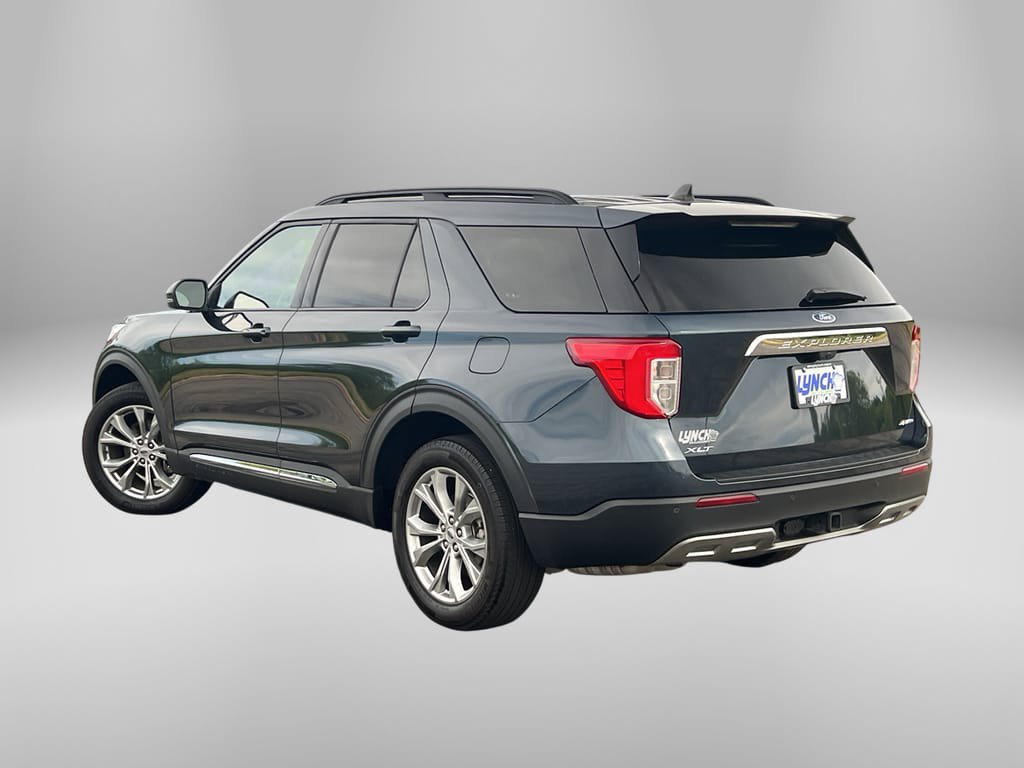 Certified 2024 Ford Explorer XLT w/ Equipment Group 202A AWD/4WD image 2