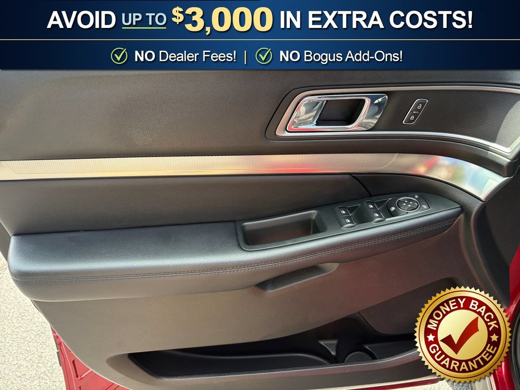 Certified 2018 Ford Explorer XLT FWD image 16