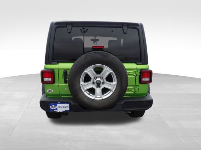 Used 2019 Jeep Wrangler Sport S image 4