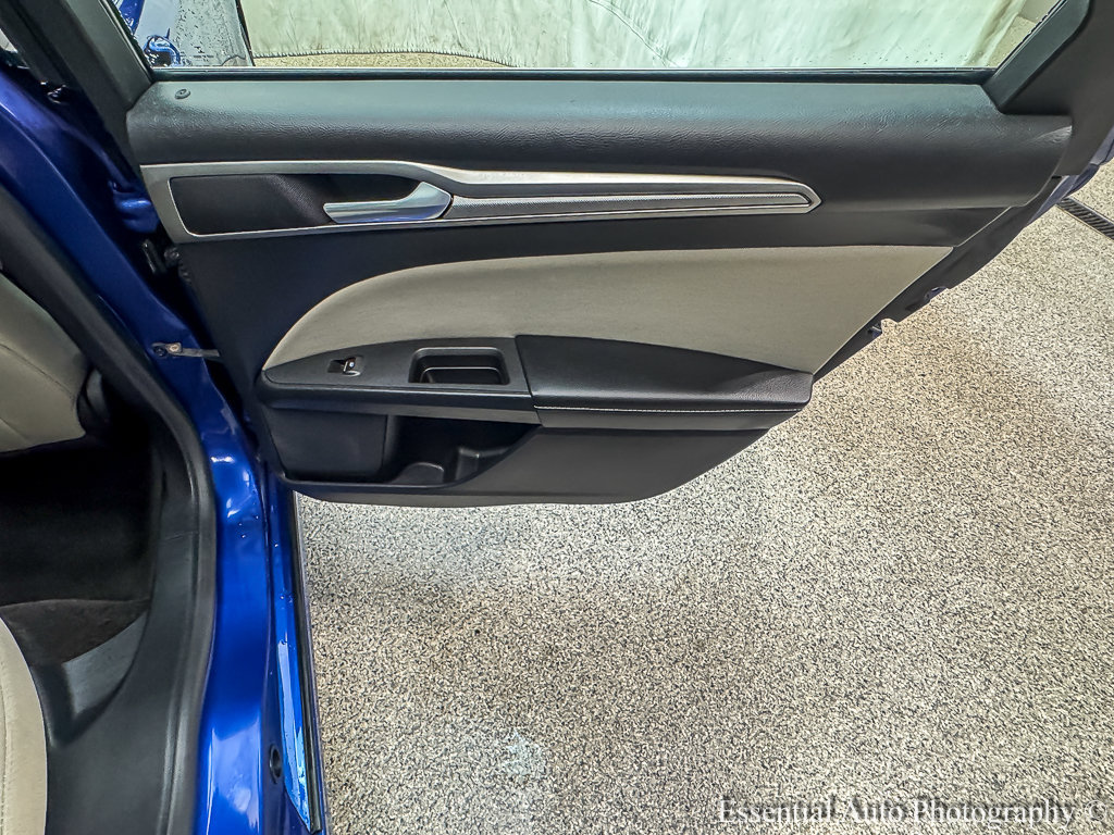 Certified 2018 Ford Fusion S FWD image 22