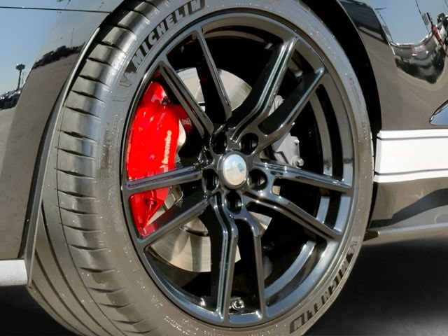 Certified 2020 Ford Mustang Shelby GT500 w/ Technology Package RWD image 15