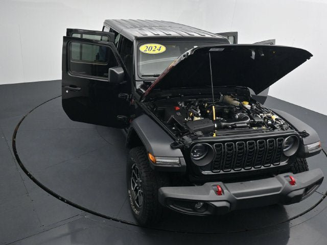 Used 2024 Jeep Wrangler Unlimited Rubicon AWD/4WD image 37