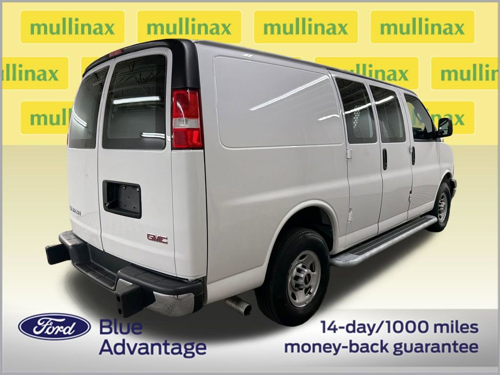 Used 2024 GMC Savana 2500 w/ Driver Convenience Package RWD image 3