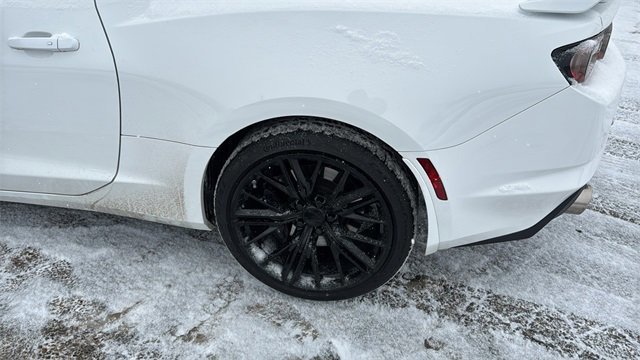 Used 2021 Chevrolet Camaro SS image 26