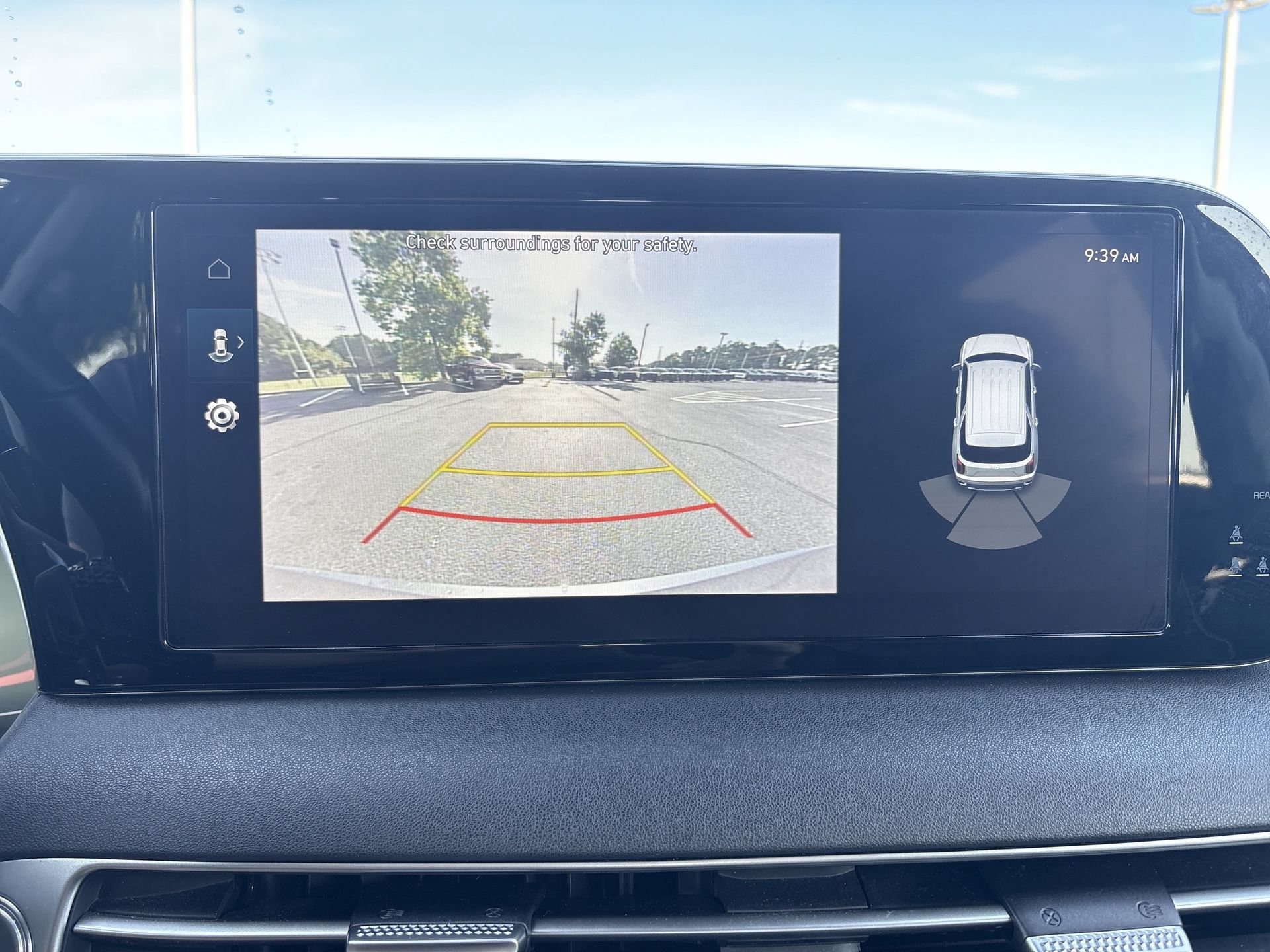 Used 2025 Hyundai Palisade SEL FWD image 31